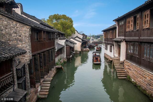 詹姆斯·哈登决定在洛杉矶快船退役，队医、主教练、阵容都满意，回火箭无望
